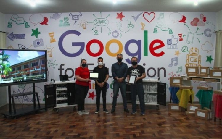 Google e Prefeitura de Timbó lançam novo programa de tecnologia na educação