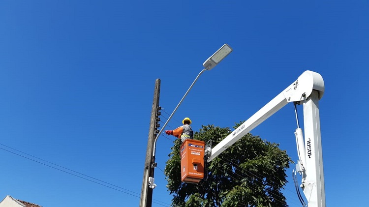 Blumenau avança na modernização da iluminação pública