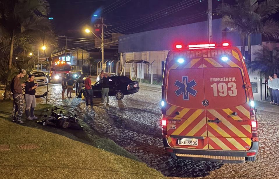 Motociclista fica ferido após acidente em Rio dos Cedros