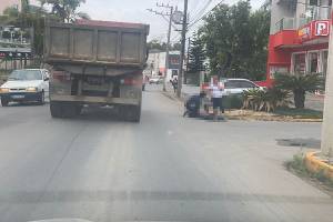 Mais um acidente é registrado defronte à rua Espírito Santo em Timbó