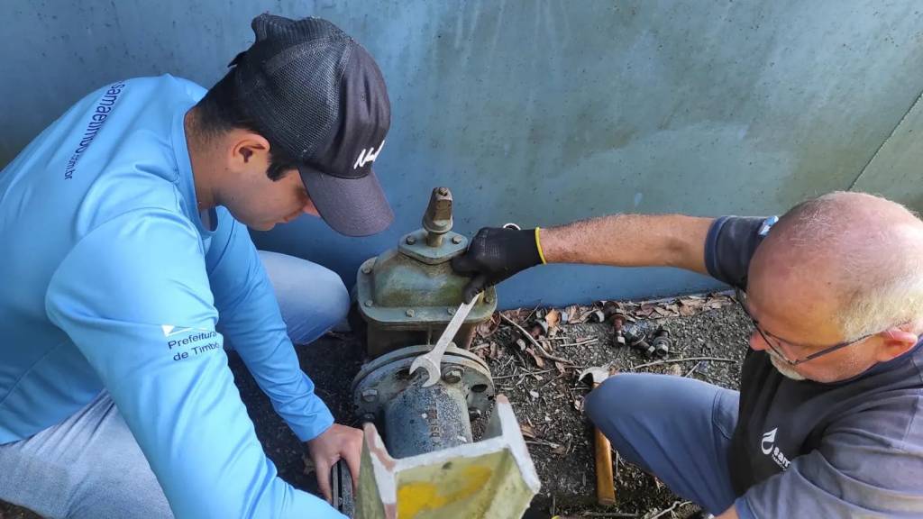 SAMAE Timbó inicia obra de melhoria do reservatório no Bairro Quintino