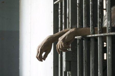 Detento é condenado por matar colega de cela no Presídio de Blumenau