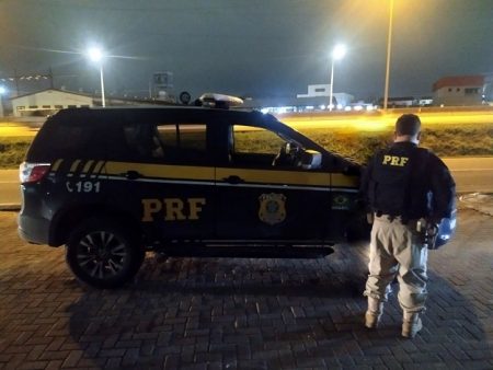 Com 143 passagens pela polícia, homem procurado por receptação é preso em Palhoça 