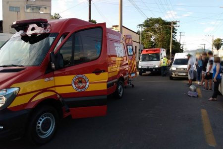 Motociclista é conduzido ao hospital em Timbó