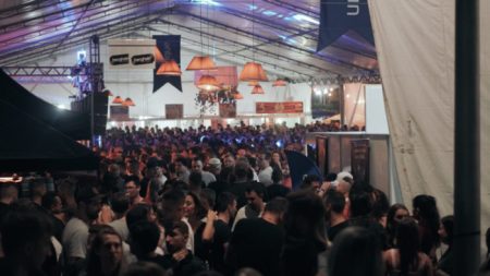 Festival das Cervejarias de Timbó reuniu mais de 20 mil pessoas no Parque Central