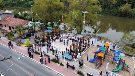 Prefeitura de Indaial inaugurou reurbanização da Rua Sete de Setembro e nova Praça no Carijós