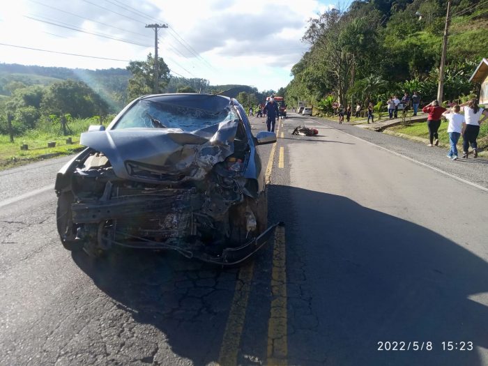 Motociclista morre após colidir contra automóvel na SC-350 em Rio do Sul