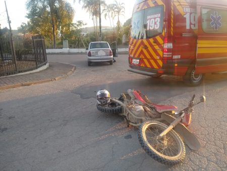 Motociclista para no hospital após sofrer acidente de trânsito em Taió