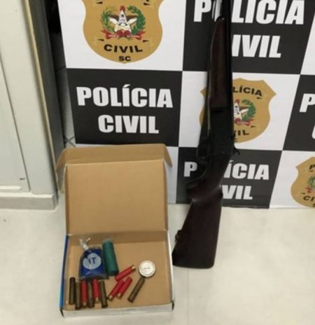 Homem é preso após realizar disparos sem posse legal de arma em Benedito Novo