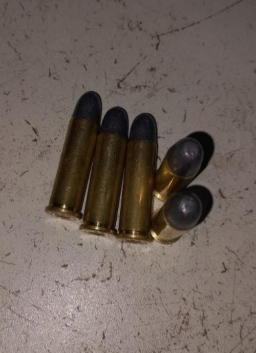 Polícia Militar encontra arma e munições após abordagem em Blumenau 