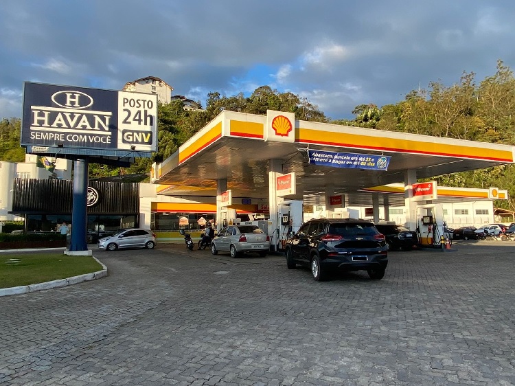 Postos em SC terão gasolina a R$4,99 o litro no Dia do Imposto Zero