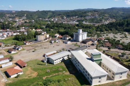 Udesc Alto Vale inaugura prédio de R$ 7 milhões em Ibirama