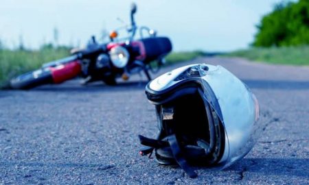Acidente de trânsito deixa motociclista ferido em Timbó
