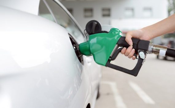 Preço do litro de gasolina pode cair até R$1,65 diz relator