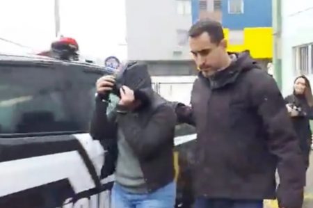 Mulher é presa após assassinar o marido a facadas em Blumenau