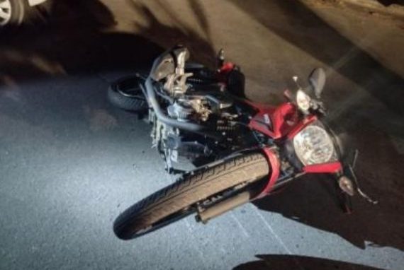 Motociclista embriagado corta frente de viatura por não ter CNH em Indaial