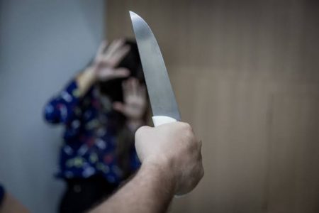 Homem é preso em flagrante por tentativa de feminicídio em Blumenau