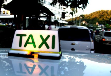 Blumenau vai inserir cadastro de taxistas para receber repasses do Governo Federal