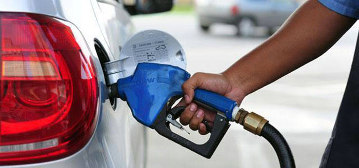 Procon Timbó faz acompanhamento dos preços de combustíveis no município