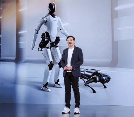 Xiaomi apresenta robô humanoide que lê emoções e pode consolar humanos