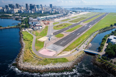 Avião do time do Brusque enfrenta problemas durante voo para o Rio de Janeiro