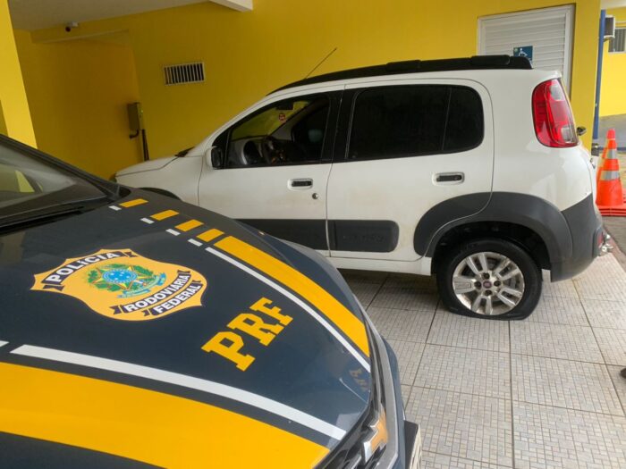 PRF e Polícia Civil apreendem crack durante ação conjunta em Barra Velha