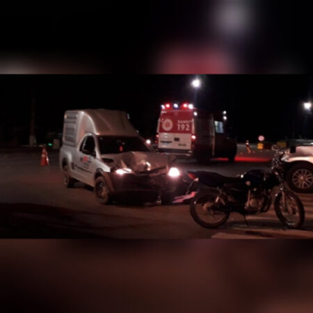 Colisão entre três veículos deixa duas pessoas feridas em Gaspar