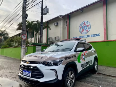 Semana começa com segurança reforçada em escola ameaçada de massacre em Blumenau