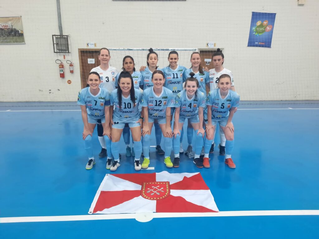 Time de Futsal feminino de Indaial se classifica para a semifinal da Liga Catarinense