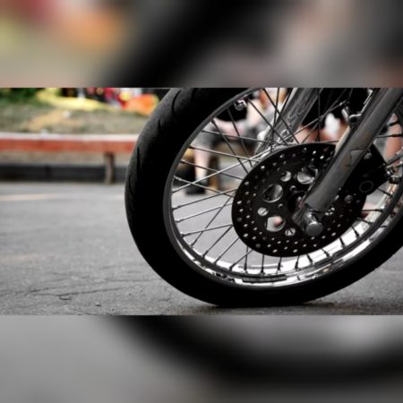 Motocicleta é furtada em Indaial