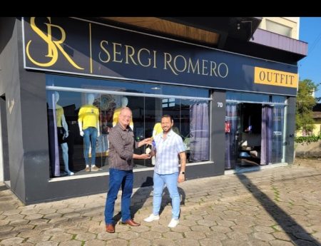 Sergio Romero inaugura nova loja em Timbó