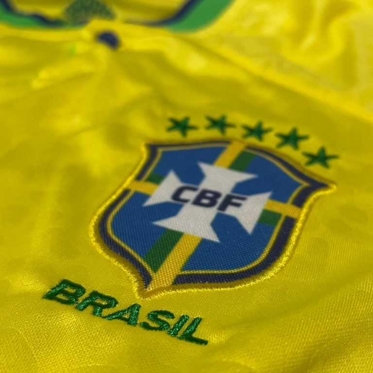 Uniformes da Seleção para a copa do mundo será produzido por empresa de Blumenau