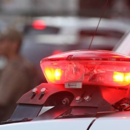 Veículo furtado é encontrado após ser abandonado em Blumenau