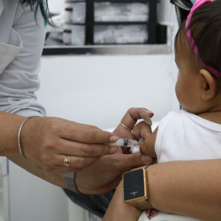 Timbó libera vacina contra Covid-19 para crianças entre seis meses e três anos