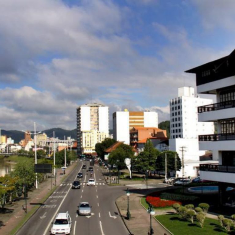 Prefeitura de Blumenau define escalas em dias de jogos do Brasil na Copa do Mundo