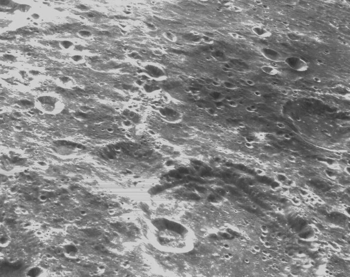 NASA divulga novas fotos do lado oculto da Lua pela nave Órion