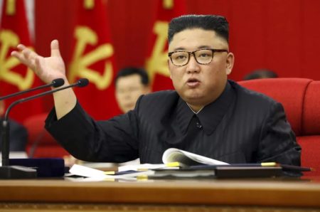 Kim Jong-Un afirma que Coréia do Norte terá força nuclear 