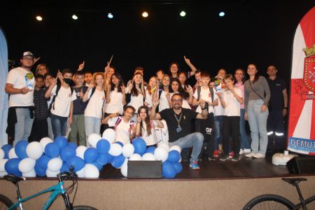 Colégio Municipal de Indaial é campeão regional do programa “Trânsito Quiz”