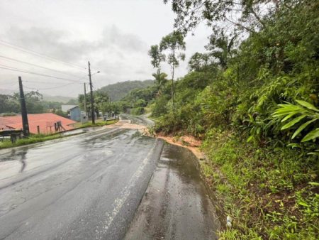 Gaspar em estado de alerta por conta das chuvas