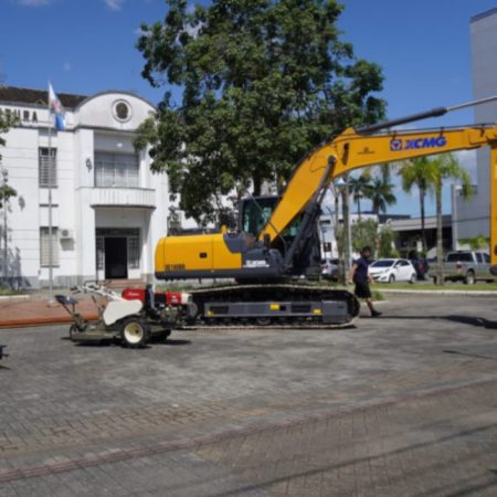 Prefeitura de Timbó adquire novos veículos e implementos agrícolas