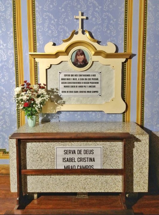 Vaticano reconhece beatificação de Isabel Cristina, mineira morta a facadas em 1982