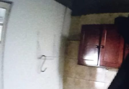 Polícia Civil encontra foragido dentro do armário da cozinha em Rio do Sul