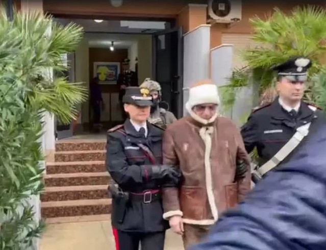 Polícia italiana prende chefe da máfia 'Cosa Nostra', foragido há 30 anos