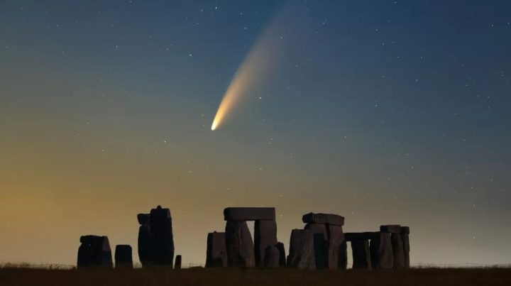 Cometa que passou pela Terra há 50 mil anos está de volta