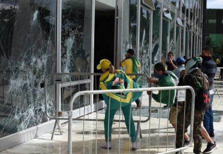 Destruição em Brasília resultou em até R$ 3 milhões de danos, aponta Câmara