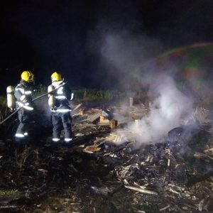 Residência em Rio do Campo é destruída por incêndio