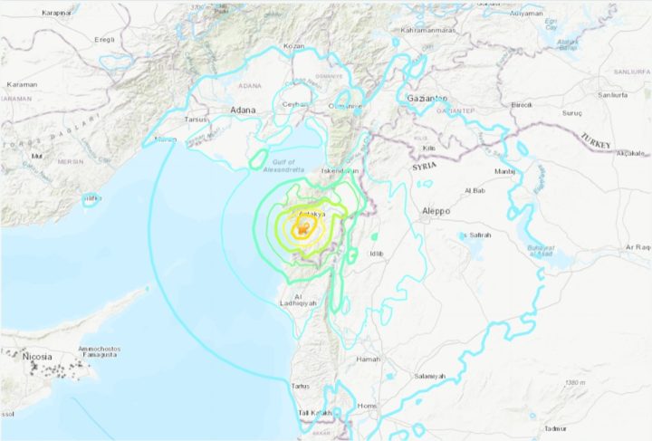 Turquia e Síria sofrem mais um terremoto de magnitude 6,3