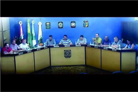 Irineuza Voss Pobenga assume cadeira na Câmara Municipal de Apiúna