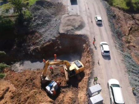 Trecho que desabou na BR-470 em Indaial terá restrição de tráfego nesta quarta-feira