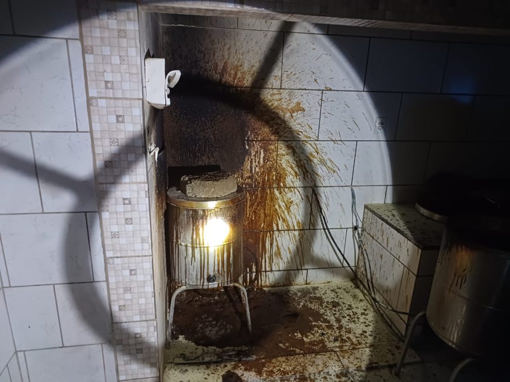 Fritadeira Industrial pega fogo em Taió